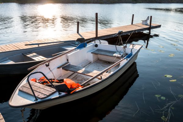 old-boat-on-the-lake-onega-shore-close-up-karelia-2025-01-15-16-17-01-utc old-boat-on-the-lake-onega-shore-close-up-karelia-2025-01-15-16-17-01-utc